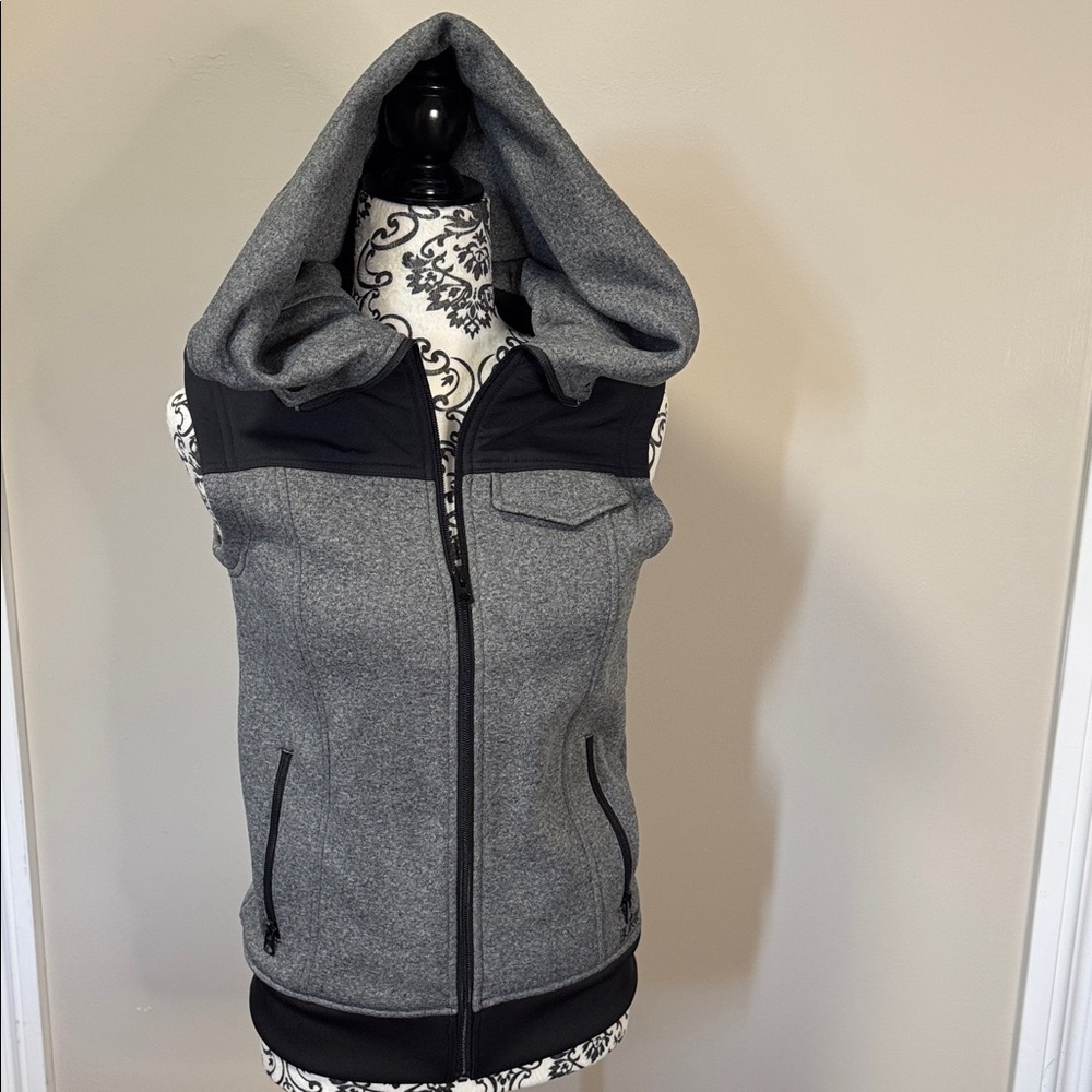 Burton Gray and Black Sleeveless Zip-Up Vest
